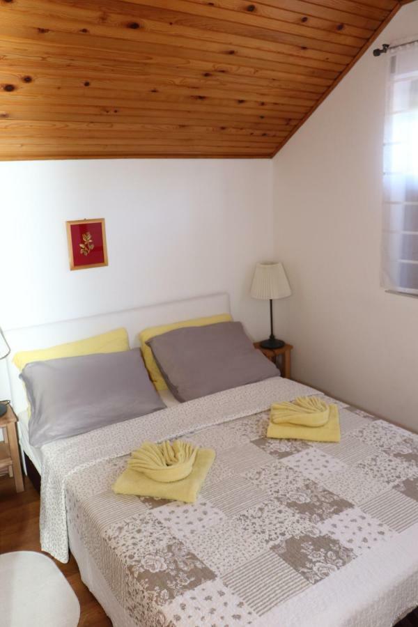 Rudanovac Holiday Home "Iris" Near Plitvice Lakes מראה חיצוני תמונה