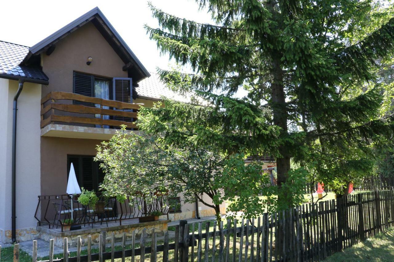 Rudanovac Holiday Home "Iris" Near Plitvice Lakes מראה חיצוני תמונה